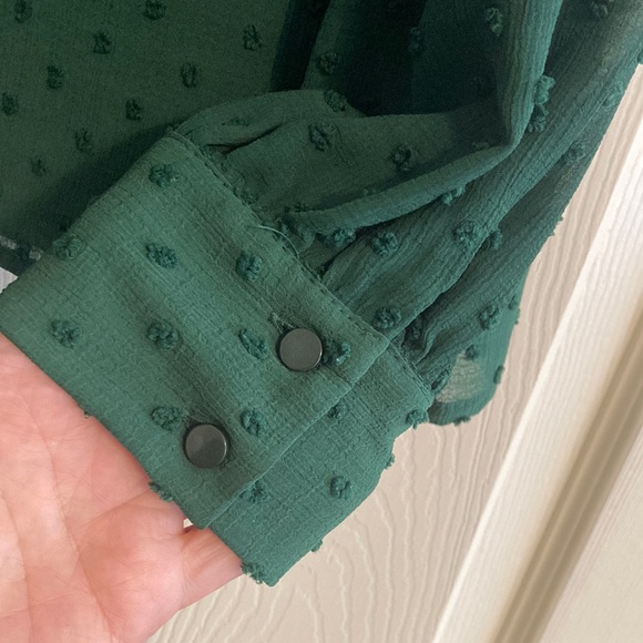 CeCe Forest Green Blouse, M - Picture 3 of 7